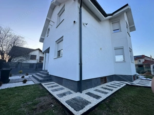 Casa spatioasa cu spatiu de relaxare-zona Blascovici - imagine 2