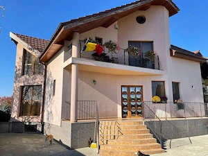 Casă spațioasă cu mansardă zona Păulești - imagine 2