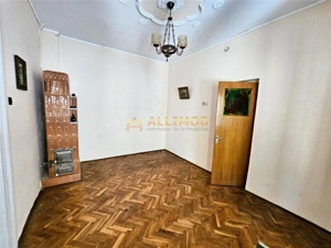 Cas #259; de v #226;nzare  #238;n zona Sala Sporturilor – ideal #259; pentru locuit sau investi #539 - imagine 3