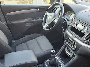 Volkswagen Sharan 2.0 Diesel 140Cp 6+1Viteze Euro5 Klimatronic 7Locuri Panoramic  2011 - imagine 6
