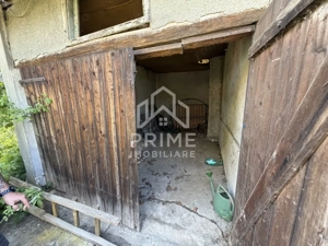 Casă individuală renovabilă | 2 camere | 975 mp teren | La 13 km de Alba Iulia - imagine 11