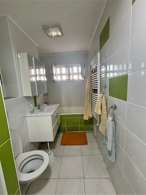 Vand apartament 3 camere cf.1 - imagine 8