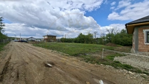Teren 531 mp intravilan Smeura Stoenari la 3km de Pitesti
