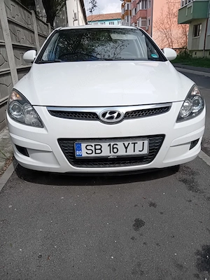 Vand autoturism Hyundai i30 , benzina +gpl