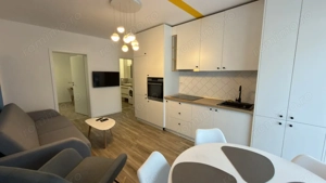 Apartament 3 camere, 2 băi, 57 mp, mobilat, parcare, zona Centru Vechi - imagine 3