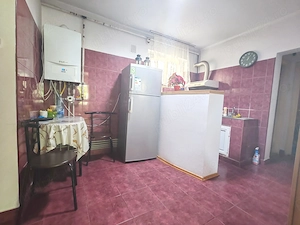 Apartament 3 camere Razboieni, confort 1, etaj 3, centrala termică  - imagine 5