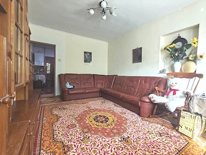 Apartament 3 camere Razboieni, confort 1, etaj 3, centrala termică  - imagine 2