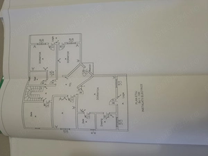 Pensiune de vânzare în Cheia Prahova , 12 camere , 1000 mp teren , complet utilata  - imagine 9