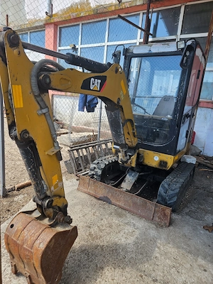Vand miniexcavator Caterpillar 301.8