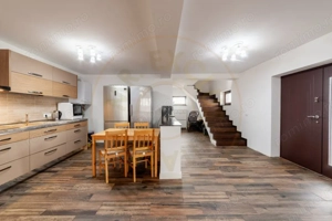 Casa P+M, 120mp utili, teren 477mp, Bradu, AG - imagine 16