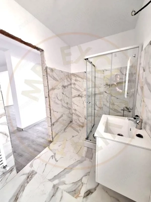 Garsoniera Bloc 2026 Cavalerului Residence et.1 loc de parcare inclus - imagine 6