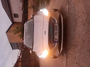 Ford focus break motor 2000.150 cp distronik camera faruri adaptive .cârlig electric ..scauîncălzite
