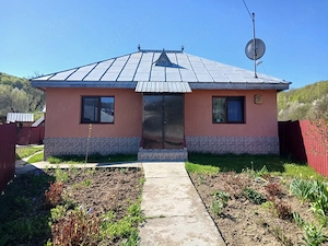 Casă de vânzare 