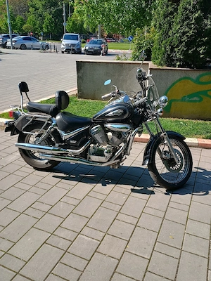 Suzuki intruder 250 VL - imagine 4