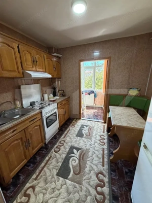 Apartament 3 camere, decomandat, etaj 3, Obcini Suceava  - imagine 3