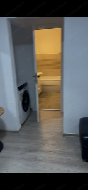 Închiriez apartament regim hotelier  - imagine 3