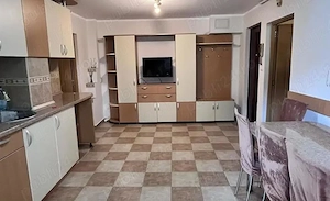 Apartament 3 camere - Zona Soarelui - imagine 3