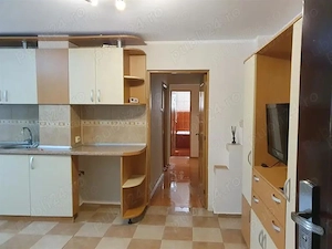 Apartament 3 camere - Zona Soarelui - imagine 2