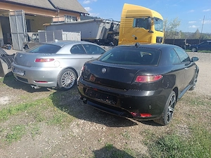 Vand două Alfa Romeo GT JTS - imagine 4