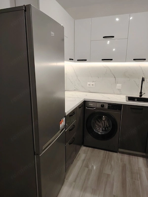 Apartament cu 2 camere de închiriat în zona Unirii - imagine 4