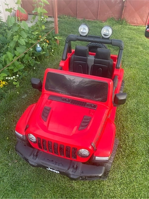 Vand masinuta Electrica Rubicon Jeep 4x4 stare excelenta  - imagine 2