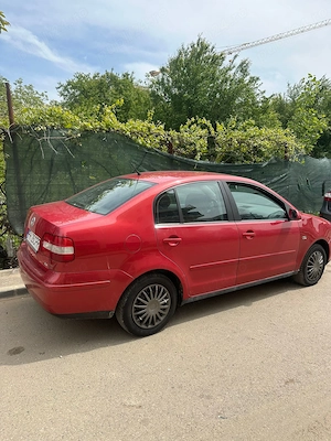 Volkswagen Polo Sedan 1.4 Benzină     km 198000   AC   stare bună - imagine 3