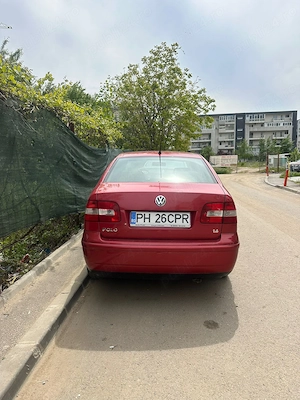 Volkswagen Polo Sedan 1.4 Benzină     km 198000   AC   stare bună - imagine 2