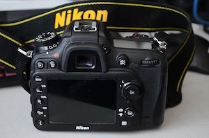 Nikon D7100 (ca nou) fara obiectivul din imagine - imagine 2