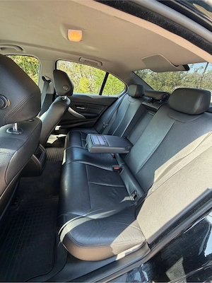 BMW Seria 3 F30 318d 2016 Automat Euro 6 | Piele, Navi, Xenon, Distribuție Schimbată - imagine 10