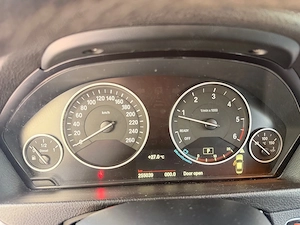BMW Seria 3 F30 318d 2016 Automat Euro 6 | Piele, Navi, Xenon, Distribuție Schimbată - imagine 2