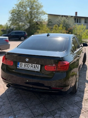 BMW Seria 3 F30 318d 2016 Automat Euro 6 | Piele, Navi, Xenon, Distribuție Schimbată - imagine 8