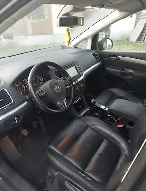 Volkswagen Sharan 2.0 TDI 177CP - imagine 3