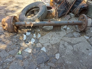 Axă remorca agricola
