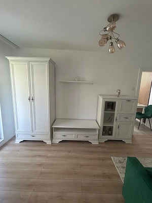 Mobilat lux-prima inchiriere-Zona Dacia-et.2