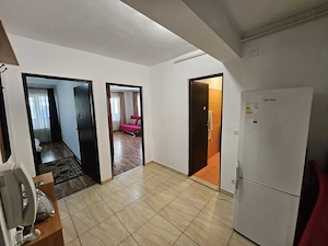2 Camere, 1 bucatarie, Finisat, Mobilat cu CF, terasa inchisa de 10 mp - imagine 11