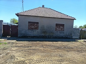 Vand casă Șofronea