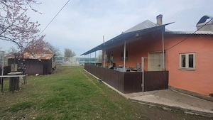 Casă de vânzare în satul Stoicești, comuna Bulzești, judetul Dolj - imagine 7