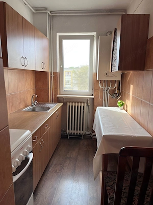 Vand apartament 2 camere, Deva, zona Astoria - imagine 2