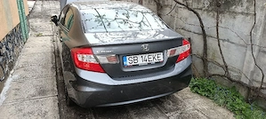 Honda Civic Sedan benzina 60000 km - imagine 4