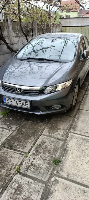 Honda Civic Sedan benzina 60000 km - imagine 5