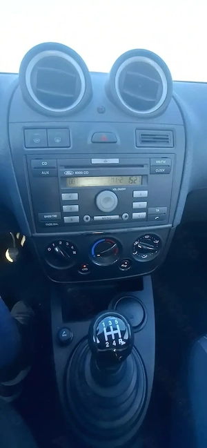 Vând Ford Fiesta - imagine 7