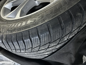 Vand 4 roți originale BMW X3 R18 – Bridgestone RunFlat + jante OEM - imagine 2