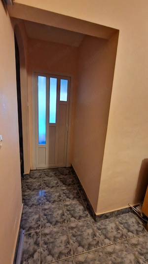 Garsoniera de inchiriat in Calea Buziasului foarte aproape de sensul giratoriu - imagine 4