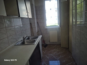  Apartament 3 camere, zona 1 Decembrie 1918 - imagine 5