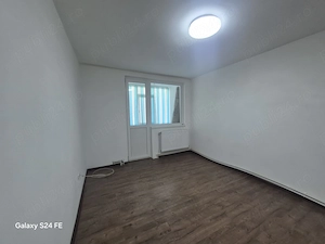  Apartament 3 camere, zona 1 Decembrie 1918 - imagine 6