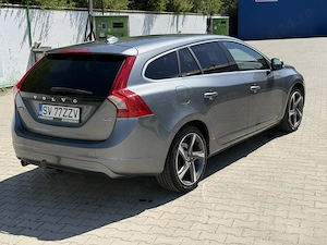 Volvo V60 D2 2018 - imagine 3
