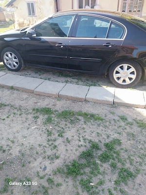 Renault  Laguna 3 1.5 dci - imagine 2