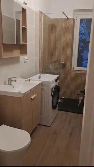 piata sudului parter anton bacalbasa - imagine 4