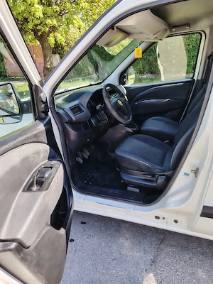 Fiat Doblo  - imagine 6