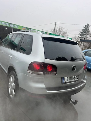 Touareg 3.0 V6 BKS. AUTOMAT Perne de aer cârlig de remorcare - imagine 3